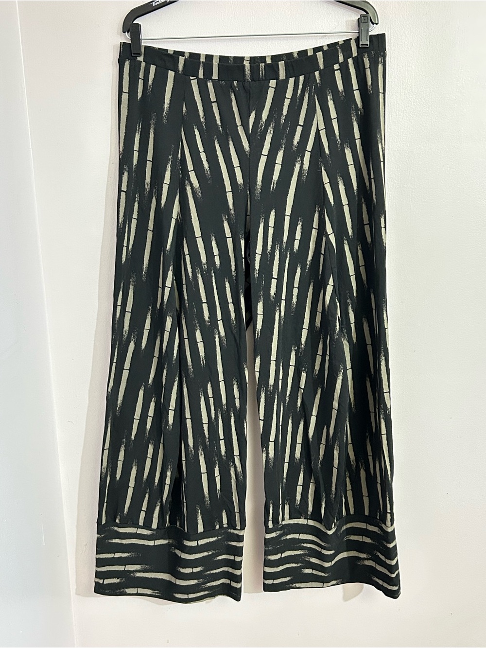 M x Matthildur Bamboo Print Loose Pant XL